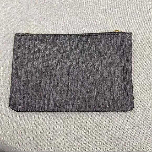 Ipsy Gold and Silver Ladies Makeup Bag - Picture 5 of 9